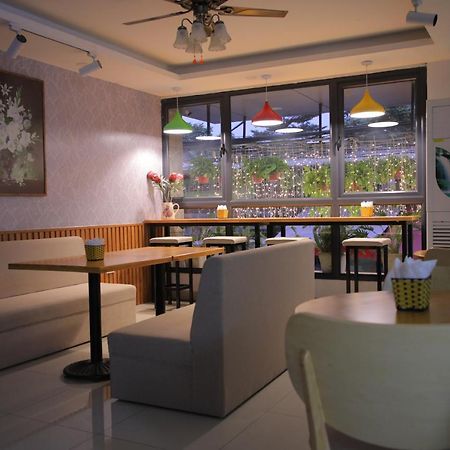 Ann House Hotel And Apartment Hanoi Exterior photo